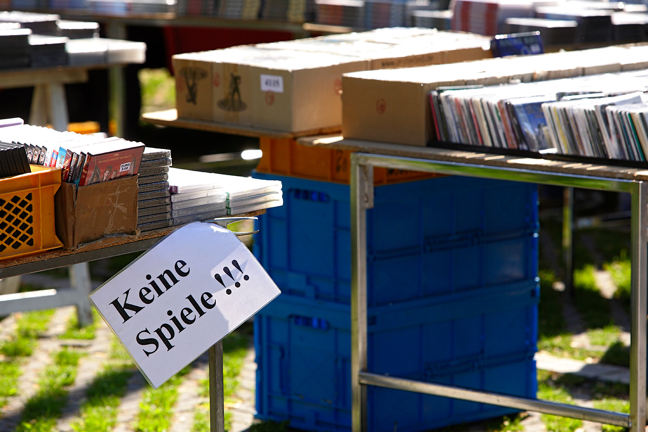 IKEA Trödelmarkt am Duisburg Live